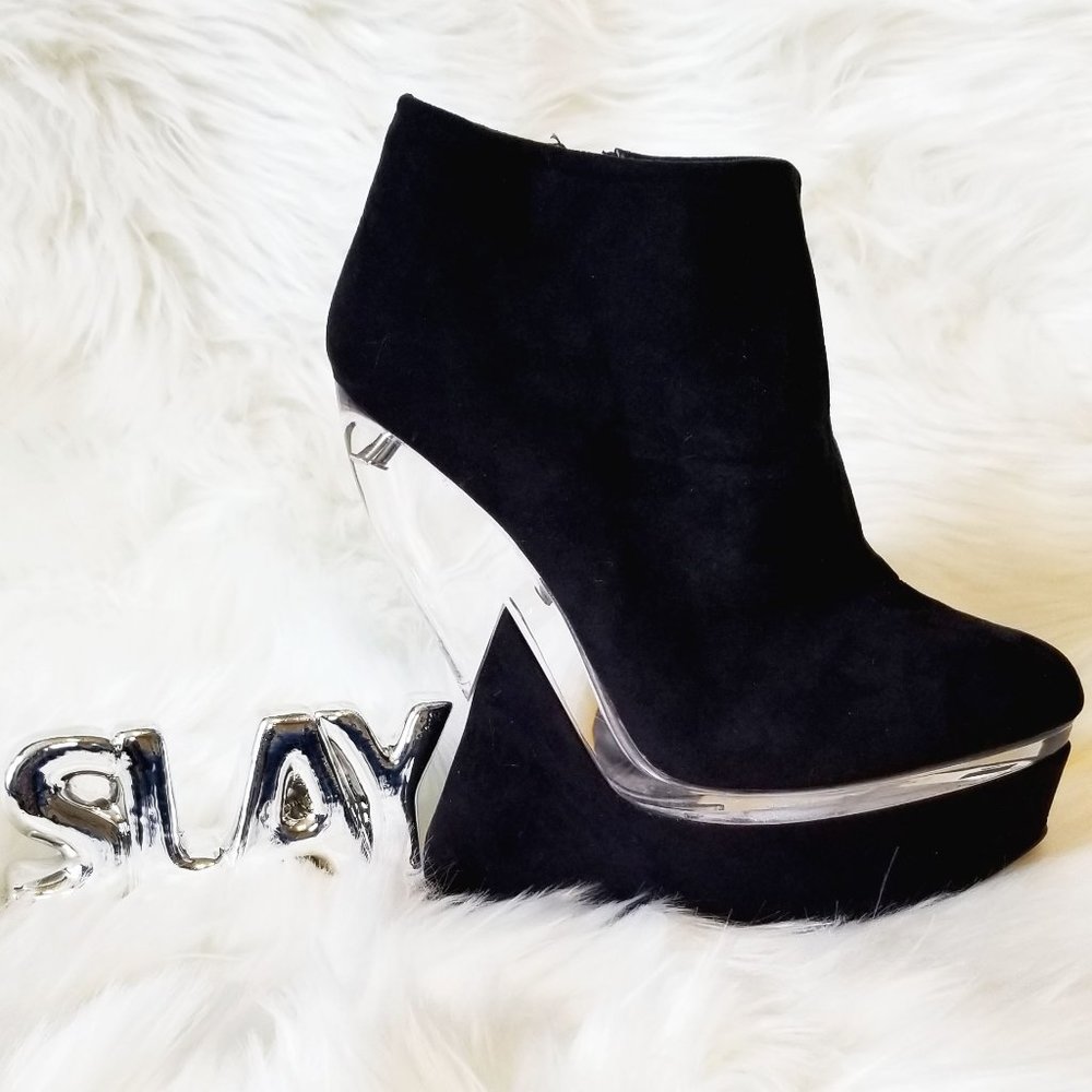 BLACK & CLEAR WEDGE